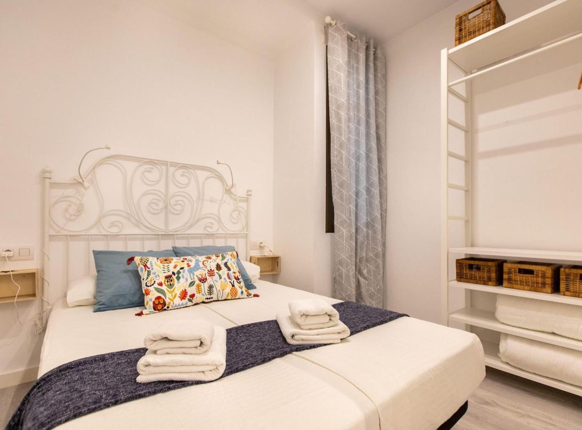 Pere Serafi 2 Bedroom Apartment 바르셀로나 외부 사진
