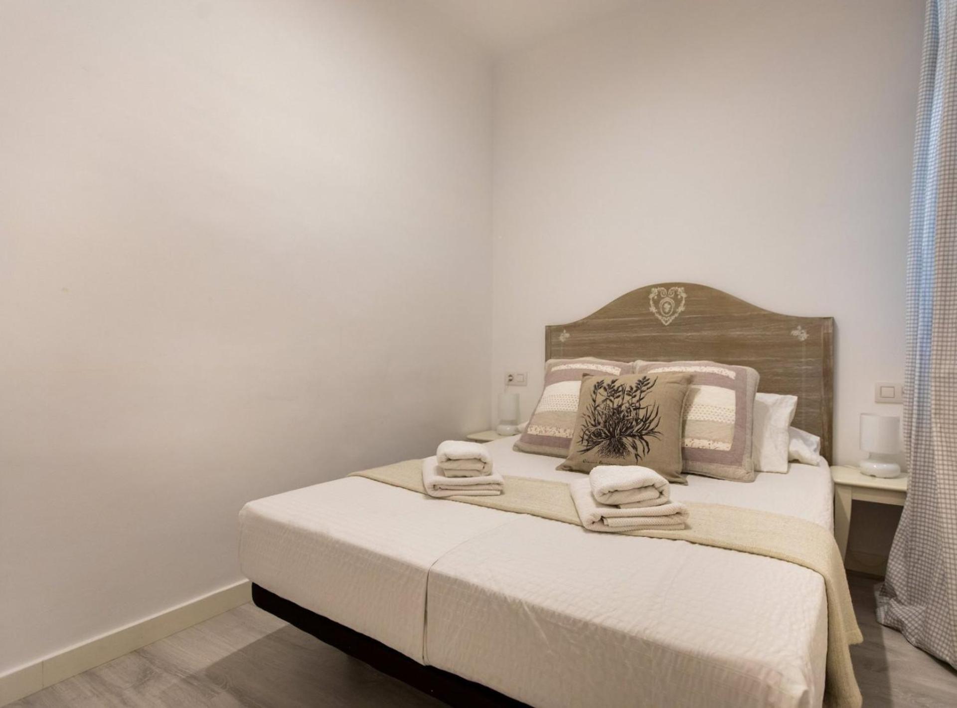 Pere Serafi 2 Bedroom Apartment 바르셀로나 외부 사진